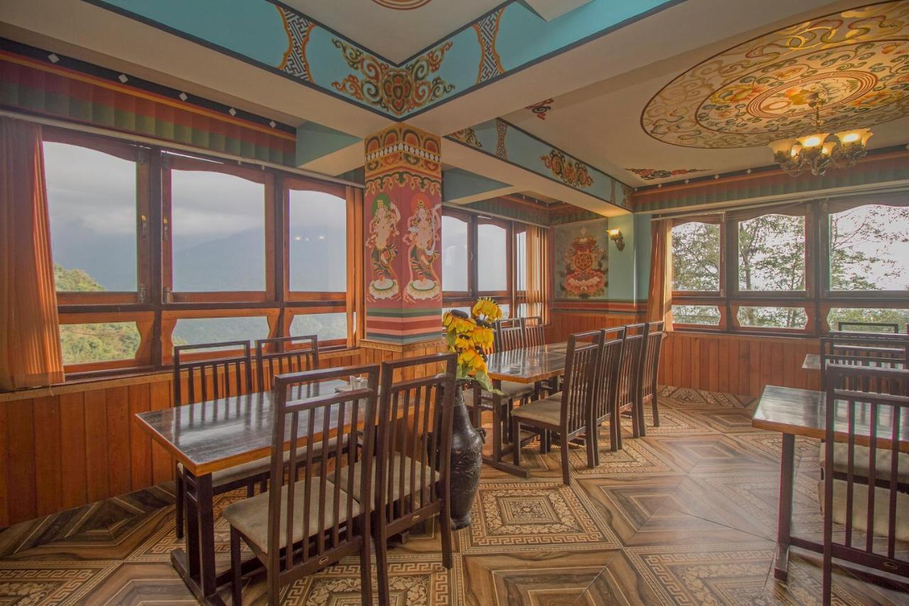 Retreat Hotel & Spa Gangtok Esterno foto